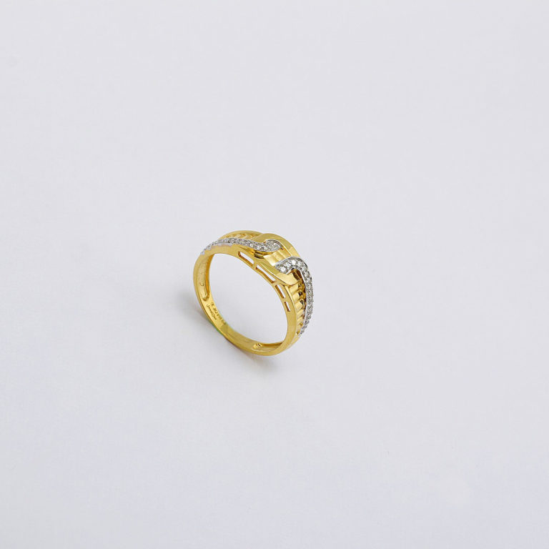 Arya Gold Gents Ring